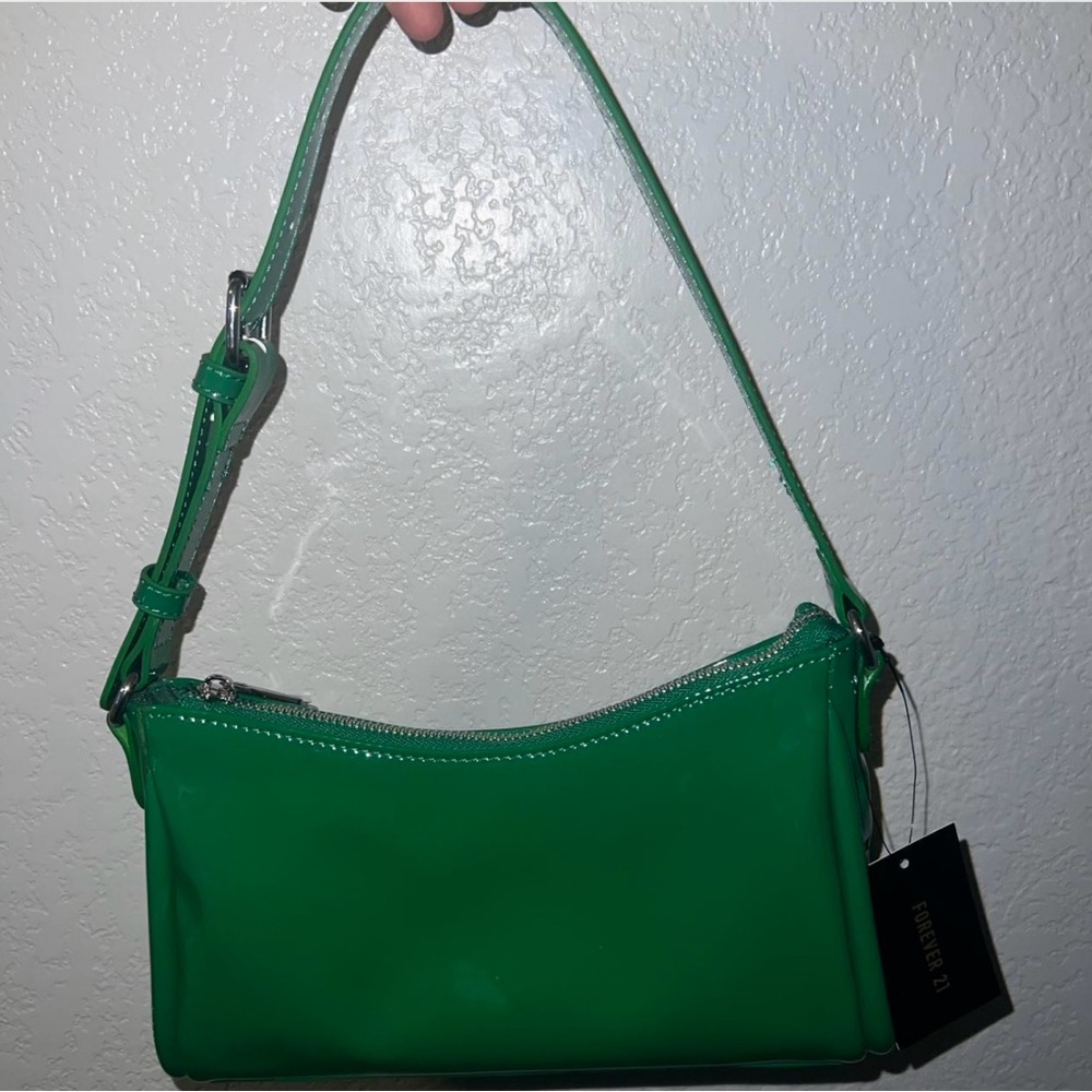 Forever 21 shoulder purse